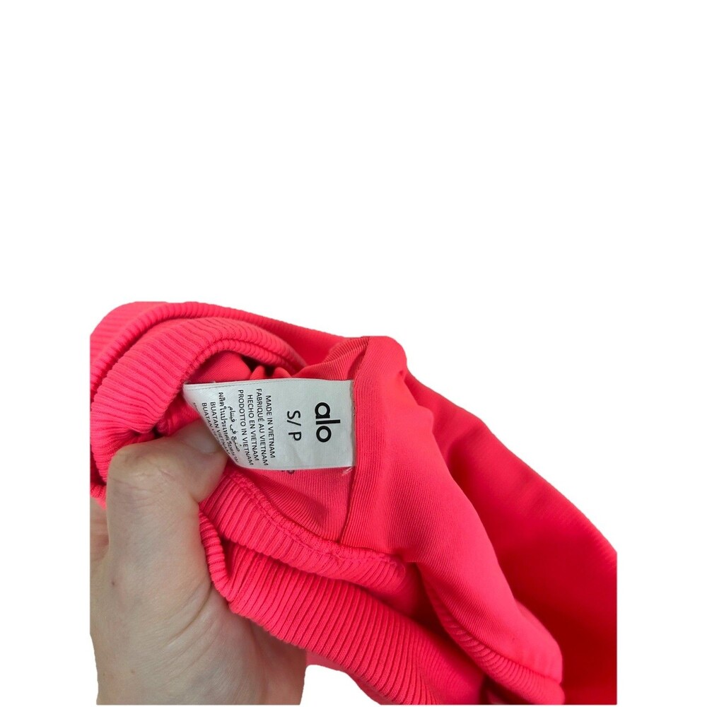 Alo Ribbed Slit Bra Fluorescent Pink Coral Small - Picture 5 of 6